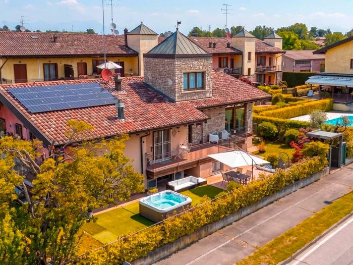 Casa con 6 locali in vendita in Via Colombare di Centenaro, Entroterra, Desenzano del Garda