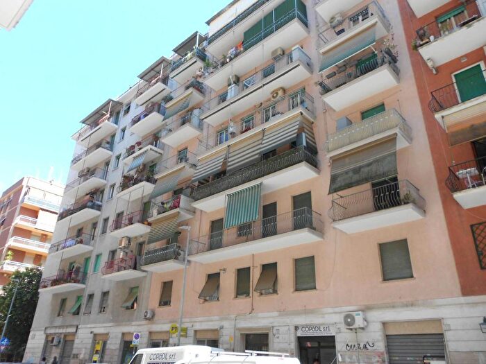 Appartamento trilocale in vendita in Via Riccardo Pitteri, Villa Gordiani, Roma