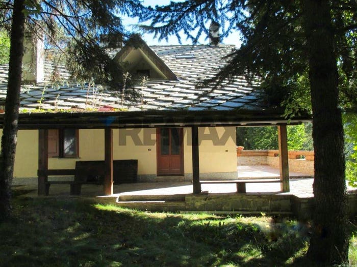 Appartamento con 6 locali in vendita in via Milaures, Centro, Bardonecchia