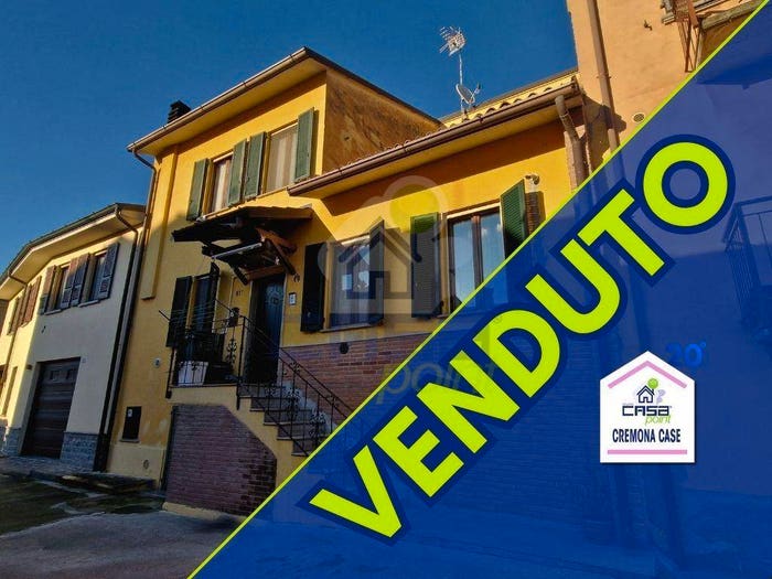 Appartamento quadrilocale in vendita in VIA SAN ROCCO B, Battaglione, Cremona