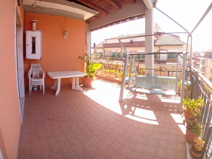 Appartamento trilocale in vendita in Via Capo Spartivento, Ostia Levante, Roma