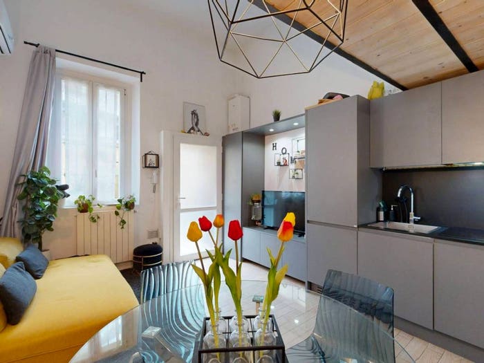 Appartamento bilocale in vendita in via G Romano, Porta Romana Medaglie d'Oro, Milano