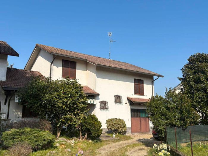 Casa quadrilocale in vendita in Via Cielo Alto, Centro, Gropello Cairoli
