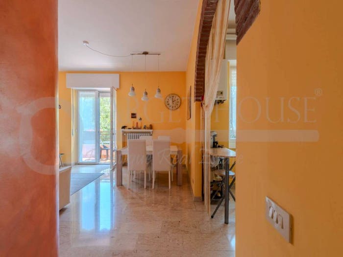 Appartamento trilocale in vendita in Via Villa Giovio, Breccia Lazzago, Como