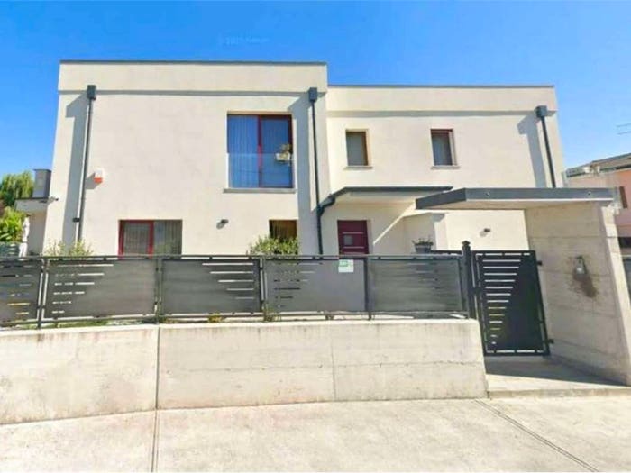 Casa con 6 locali in vendita in Via San Vito, Centro, Ronchi dei Legionari