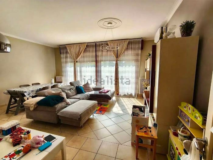 Casa con 6 locali in vendita in Via Sordello, Centro, Quistello