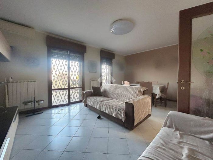 Casa quadrilocale in vendita in Via asiago, Centro, Molinella