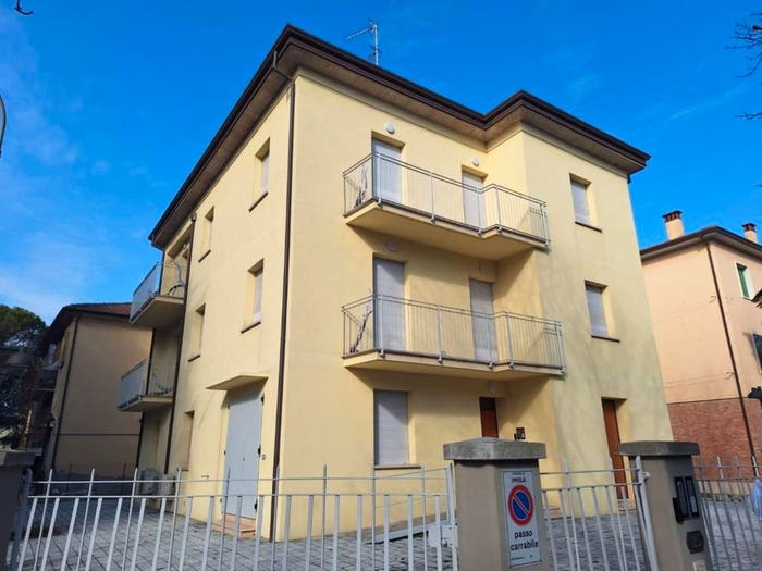 Appartamento quadrilocale in vendita in Viale Cappuccini N, Cappuccini Montericco, Imola