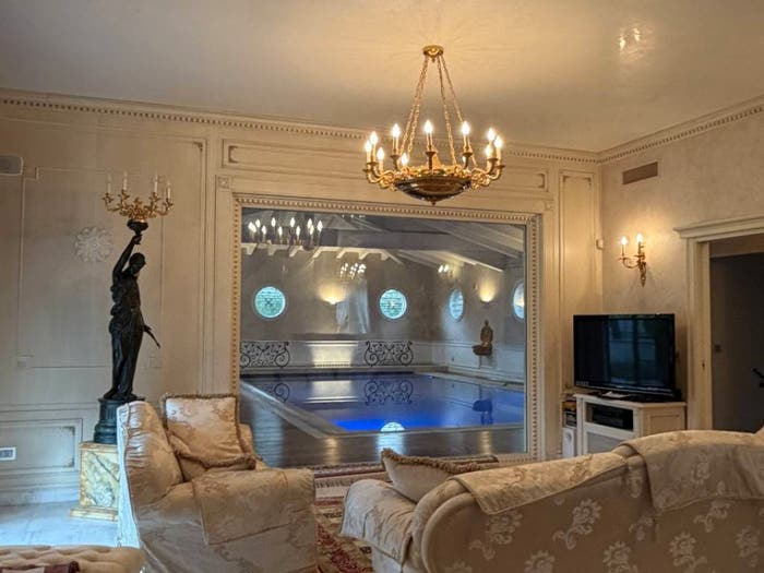 Casa quadrilocale in vendita in Via Benato Vittorio, Centro, Badia Polesine