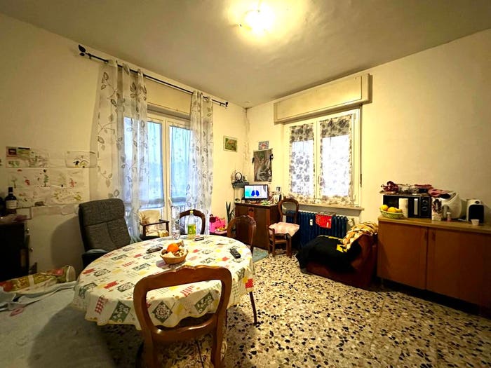 Appartamento trilocale in vendita in Via Buenos Aires, Canelli
