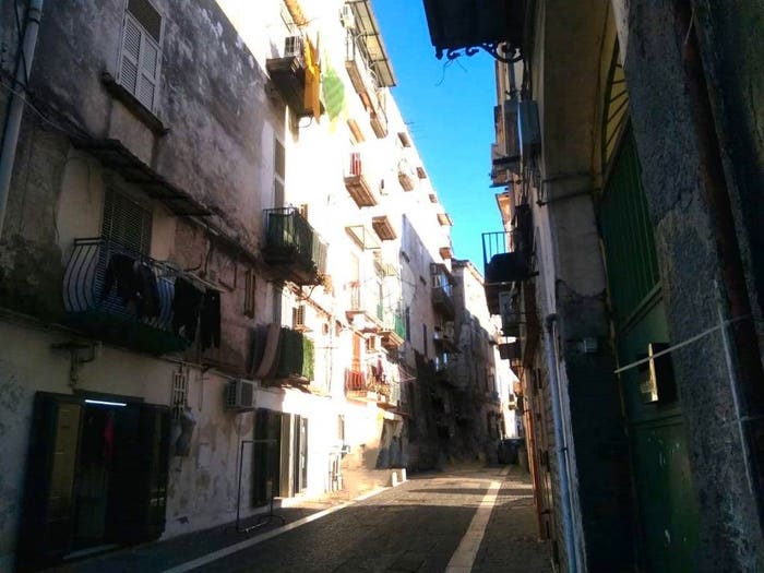 Appartamento con 6 locali in vendita in Corso Sirena, Barra, Napoli