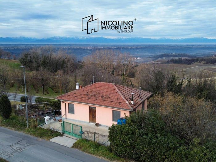 Casa quadrilocale in vendita in Via Roma, Centro, Novello