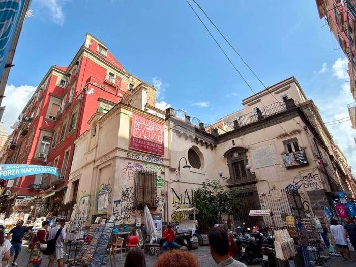 Appartamento bilocale in vendita in Vico Nuovo ai Librai, Centro Storico, Napoli