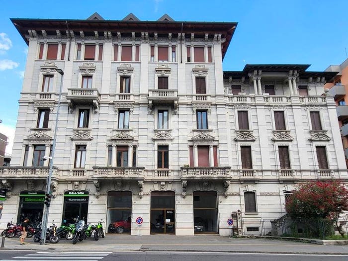 Appartamento quadrilocale in vendita in Via Pietro Paleocapa, Stazione, Bergamo