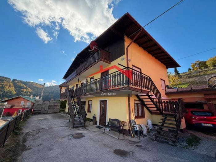 Appartamento trilocale in vendita in Contrada Stoccareddo, Stoccareddo, Gallio