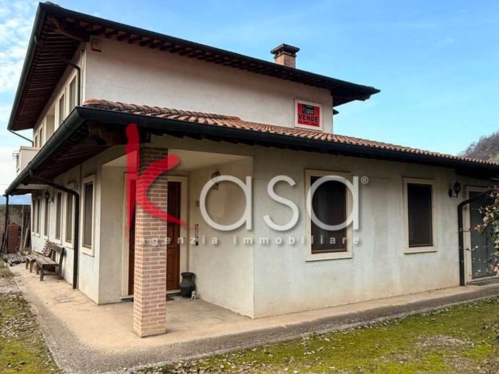Casa con 6 locali in vendita in Montecchio Maggiore Alte Ceccato, Montecchio Maggiore