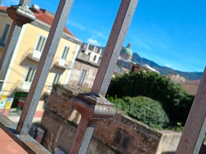 Casa con 6 locali in vendita in Via Operai, Centro, Barcellona Pozzo di Gotto
