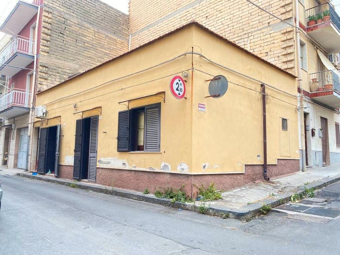 Casa trilocale in vendita in Via Guccione, Scordia