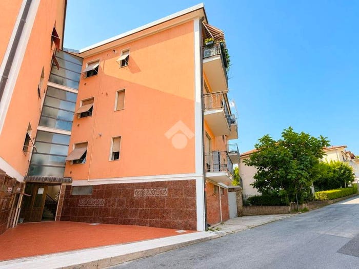 Appartamento quadrilocale in vendita in Via Bonascola, Perticata Bonascola Nazzano, Carrara