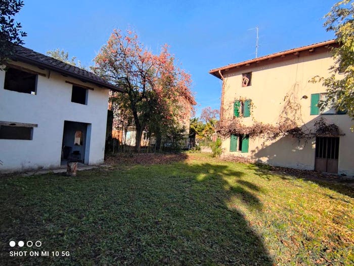 Casa con 6 locali in vendita in Via Ludovico Ariosto, San Nicolò, Manzano