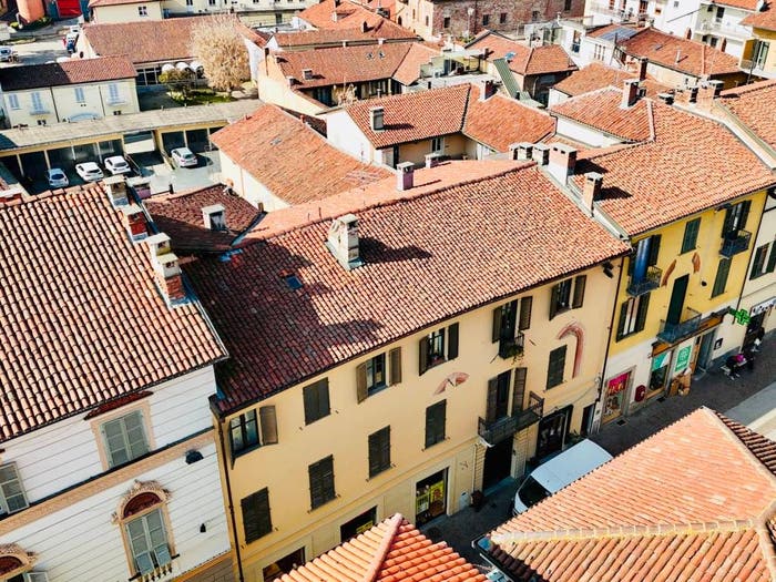 Appartamento quadrilocale in vendita in Via Vittorio Emanuele II, Centro Storico, Chieri