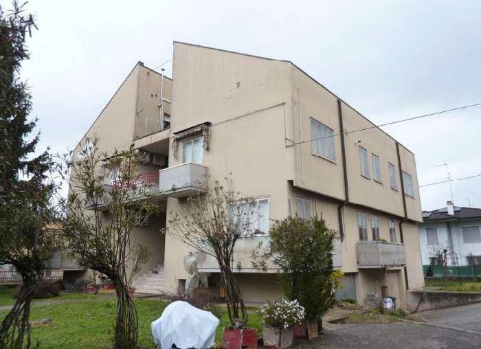 Appartamento bilocale in vendita in Via Bersai, Centro, Nogara