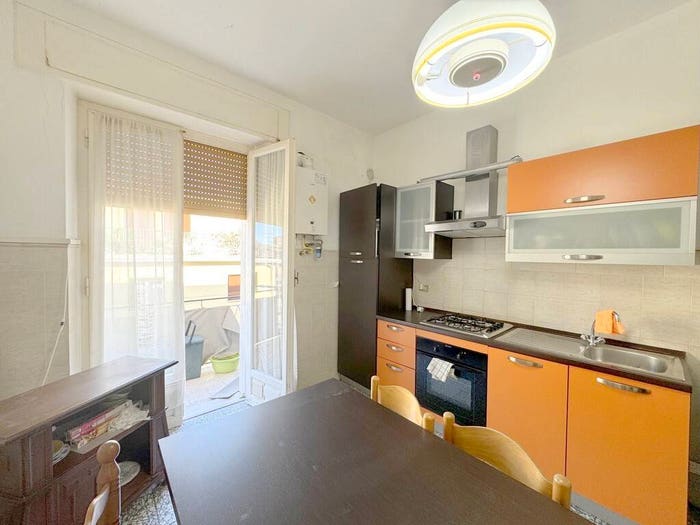 Appartamento quadrilocale in vendita in Via Giacomo MatteottiLerici, Lerici Paese, Lerici