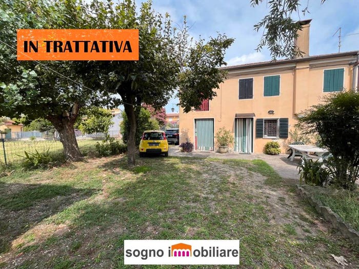Casa con 5 locali in vendita in Via Pier Domenico Frattini, Centro, Legnago