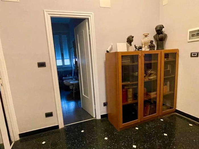 Appartamento bilocale in vendita in Via del Commercio, Nervi, Genova