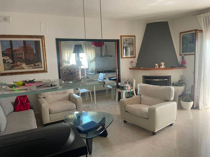 Appartamento quadrilocale in vendita in Via Macello, Centro, Mercato San Severino