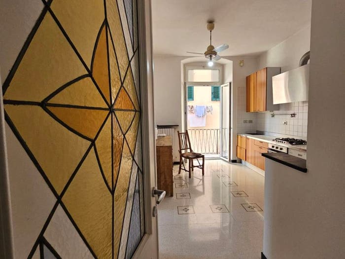 Appartamento con 6 locali in vendita in Mura di Santa Chiara, Carignano, Genova