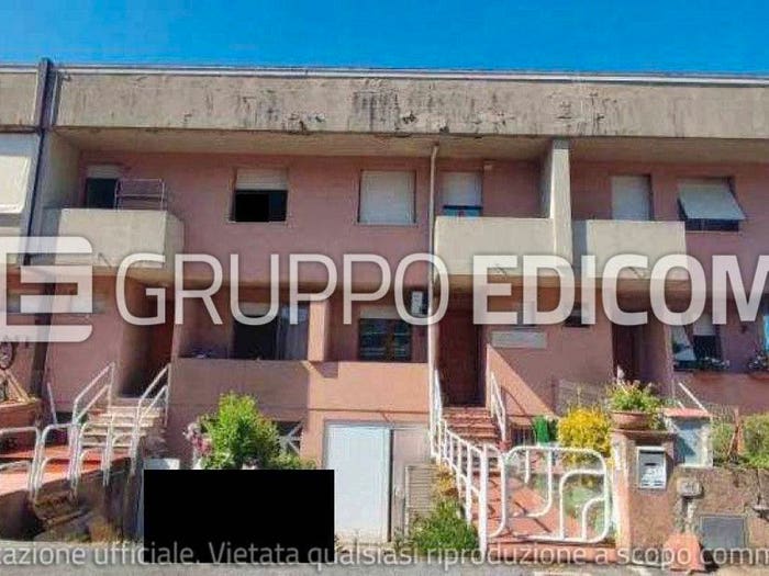 Appartamento con 6 locali in vendita in Via Frangola, Bergiola Lavacchio, Massa