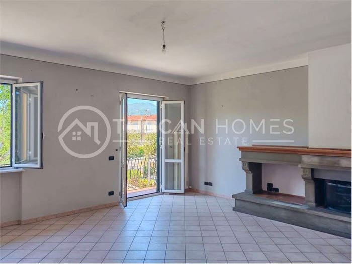 Appartamento con 6 locali in vendita in Nestrignana, Piano Di Coreglia Ghivizzano, Coreglia Antelminelli
