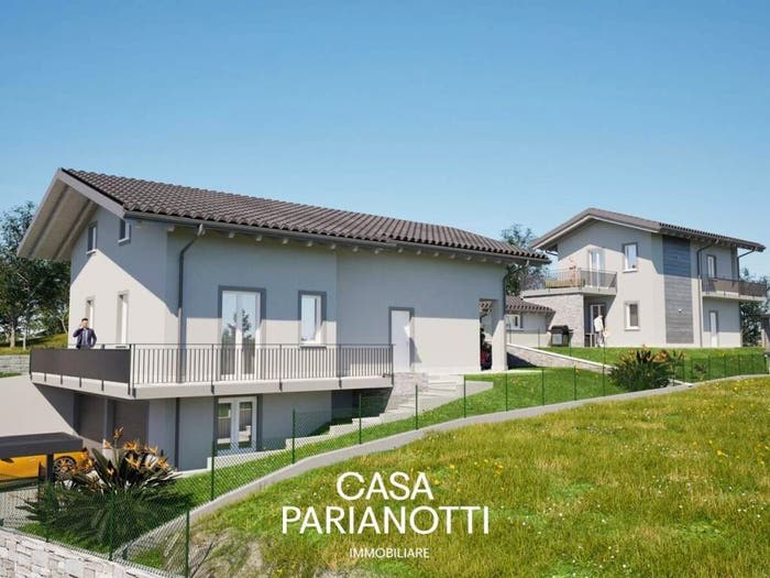 Casa quadrilocale in vendita in Via Dietro Castello, Centro, Invorio