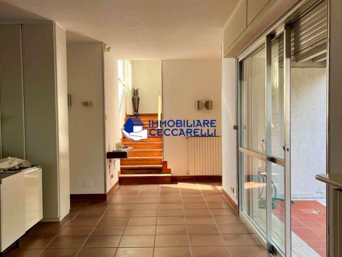 Casa con 6 locali in vendita in Via Magliano, Marina di Massa Centro, Massa