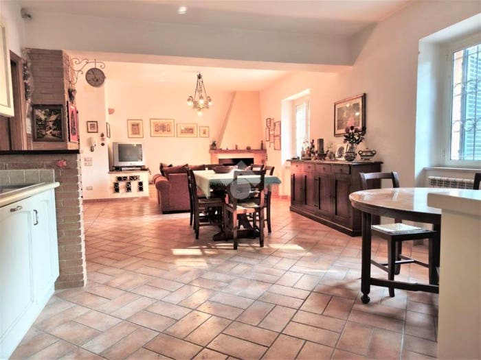 Casa con 6 locali in vendita in Via della pieve di campo, Ponte San Giovanni Balanzano, Perugia
