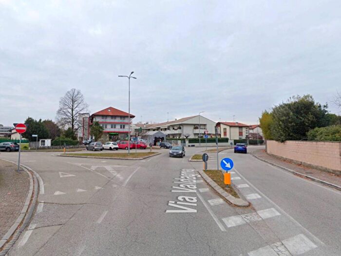 Appartamento con 6 locali in vendita in Cussignacco Paparotti, Udine