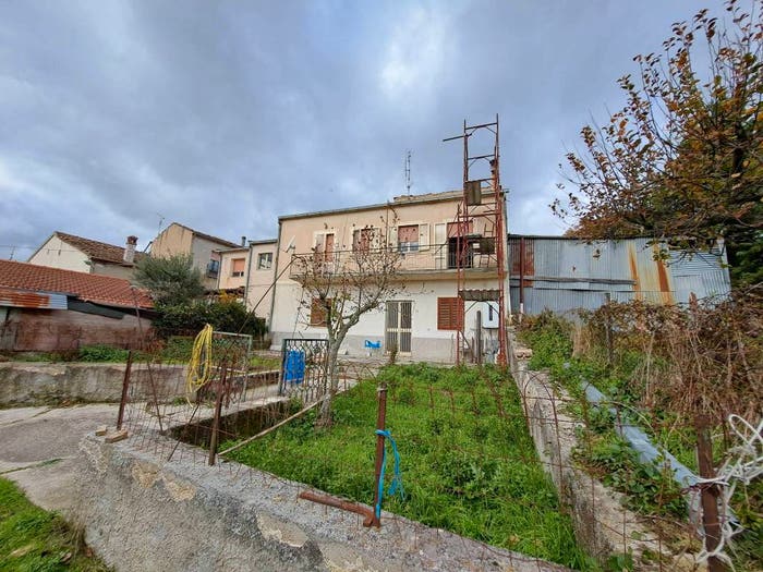 Casa con 6 locali in vendita in Santa Maria in Pantano, Santa Maria In Pantano, Macchiagodena