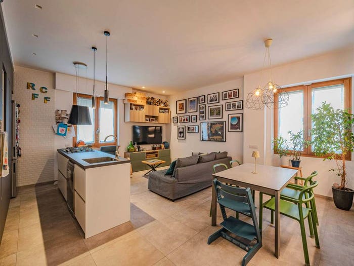 Appartamento quadrilocale in vendita in Via Duchessa di Galliera, Monteverde Nuovo, Roma