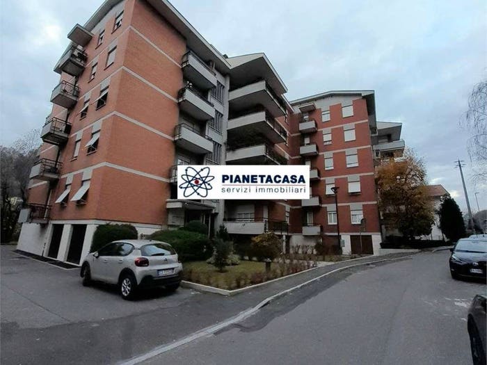 Appartamento trilocale in vendita in Via Ettore Vacha, Valverde, Bergamo