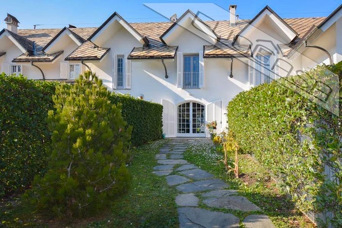Casa quadrilocale in vendita in Via Monginevro, Airali, Luserna San Giovanni