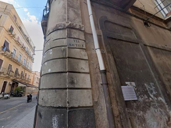 Appartamento quadrilocale in vendita in Via Sottile, Centro Storico, Catania