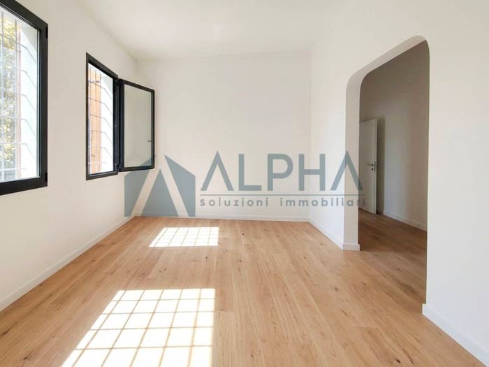 Appartamento trilocale in vendita in Via Po, BellariaIgea Marina