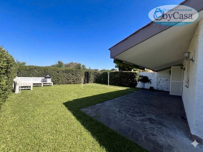 Casa trilocale in vendita in Via Marte, Marina di San Nicola, Ladispoli