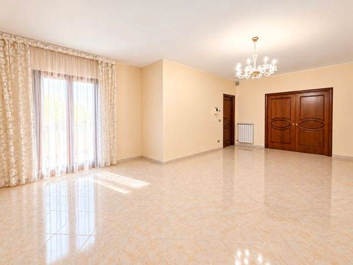 Appartamento quadrilocale in vendita in Casapulla