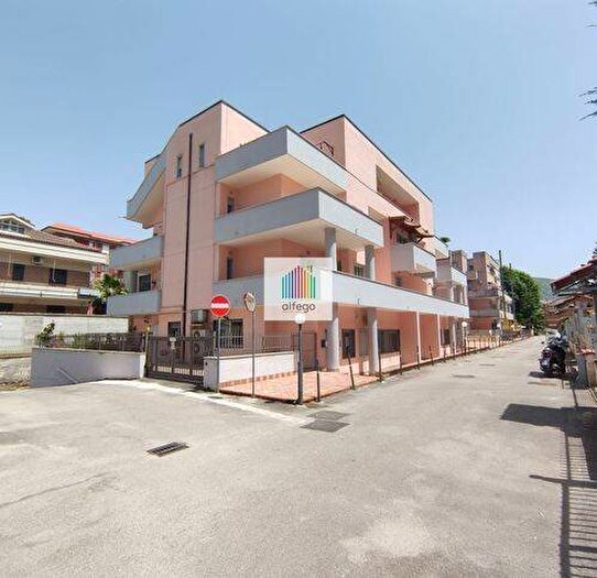Appartamento bilocale in vendita in Via Francesco Marchesiello, Parco Cerasole, Caserta