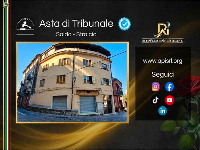 Appartamento con 6 locali in vendita in Via XX Settembre, Centro, San Fili