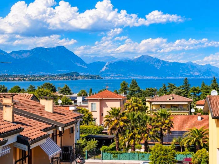 Appartamento con 5 locali in vendita in Via Pace, Desenzano Centro, Desenzano del Garda