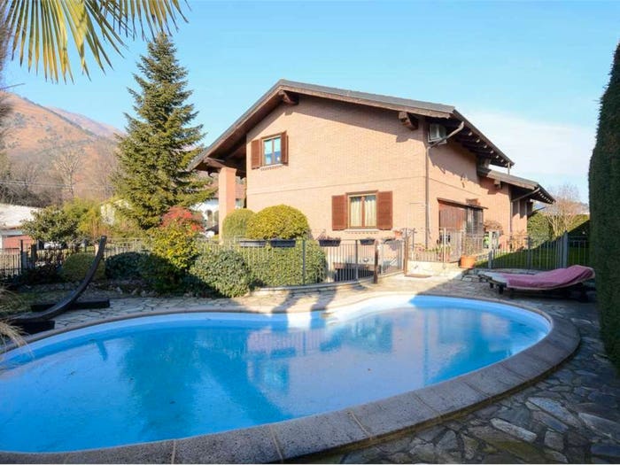 Casa con 6 locali in vendita in Via Caselette, Centro, Givoletto