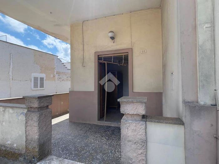 Casa quadrilocale in vendita in Via Isonzo, Centro, Racale